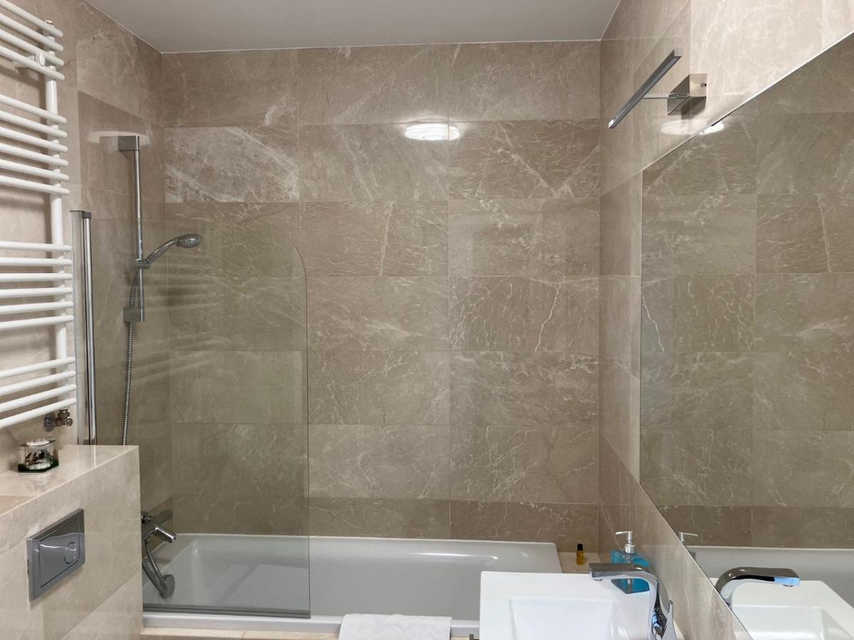 Jab Apartament Przy Klinice Business & Family 什切青 外观 照片